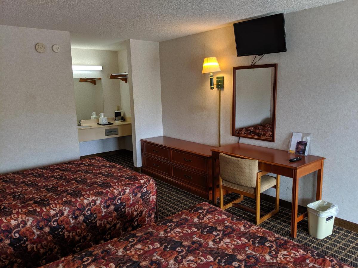 Economy Inn Express Rock Hill Bagian luar foto